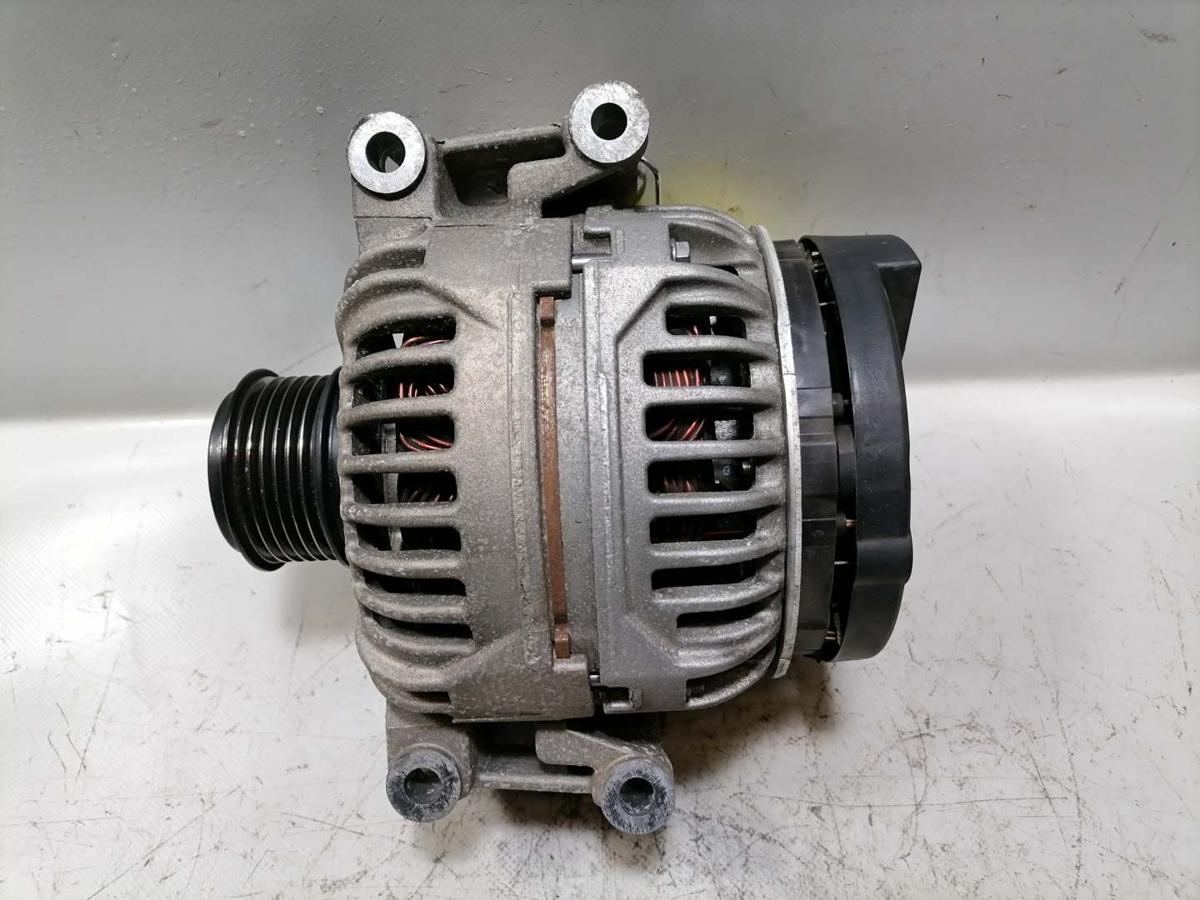 Audi A4 8K B8 original Lichtmaschine Generator 1.8TFSI 118kw Bj.2009